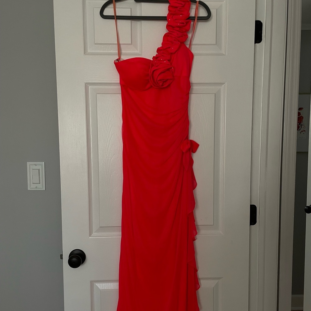 Formal long dress